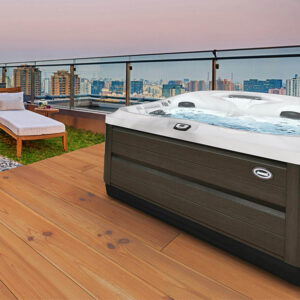 Jacuzzi-J475-hot-tub